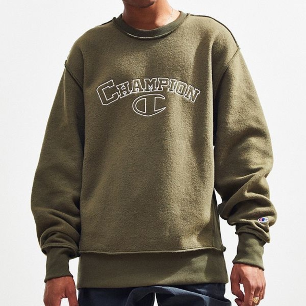 Champion UO Embroidered Inside-Out Crewneck